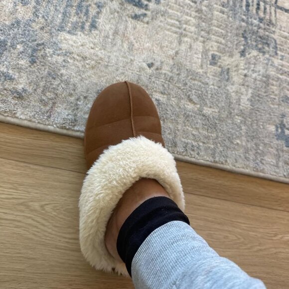 🆕Women Tan Madge Fuzzy Ethylene Vinyl Acetate Faux Fur Faux Suede Slipper - Picture 4 of 10